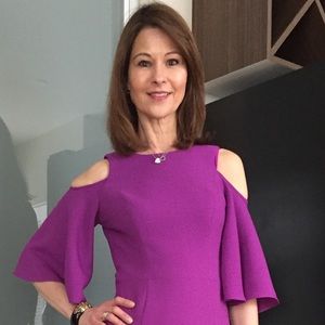 Meet your Posher, Cynthia